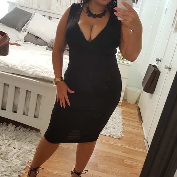 BLACK STRETCHY DRESS - Picture 3 of 3